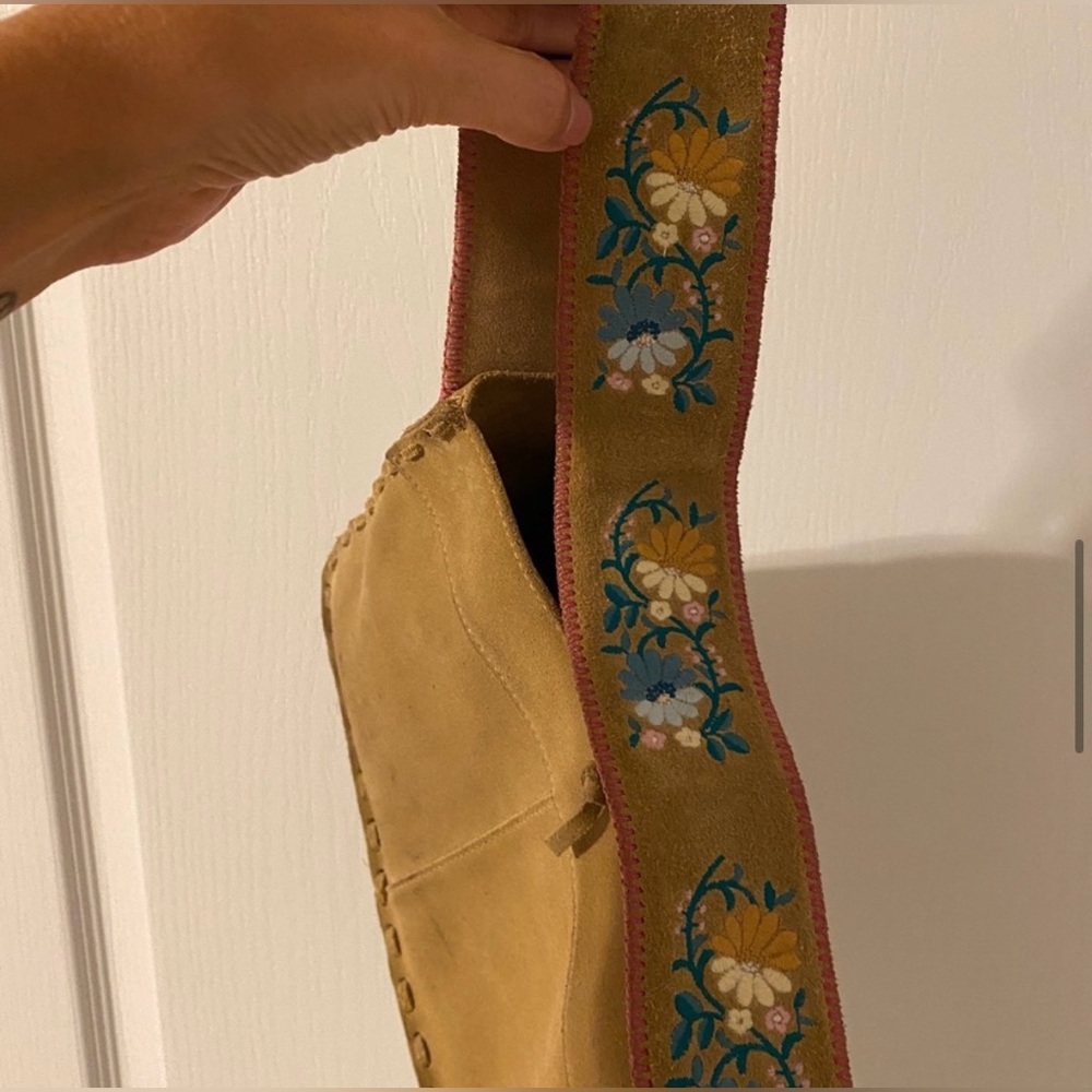 Vintage Express leather purse